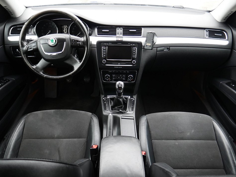 Škoda Superb II 2.0 TDi  4x4