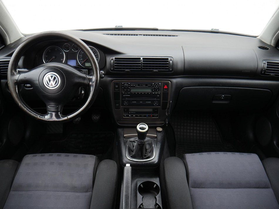 Volkswagen Passat 1.9 TDi 