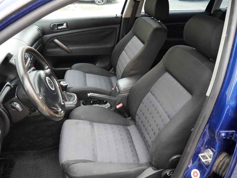 Volkswagen Passat 1.9 TDi 