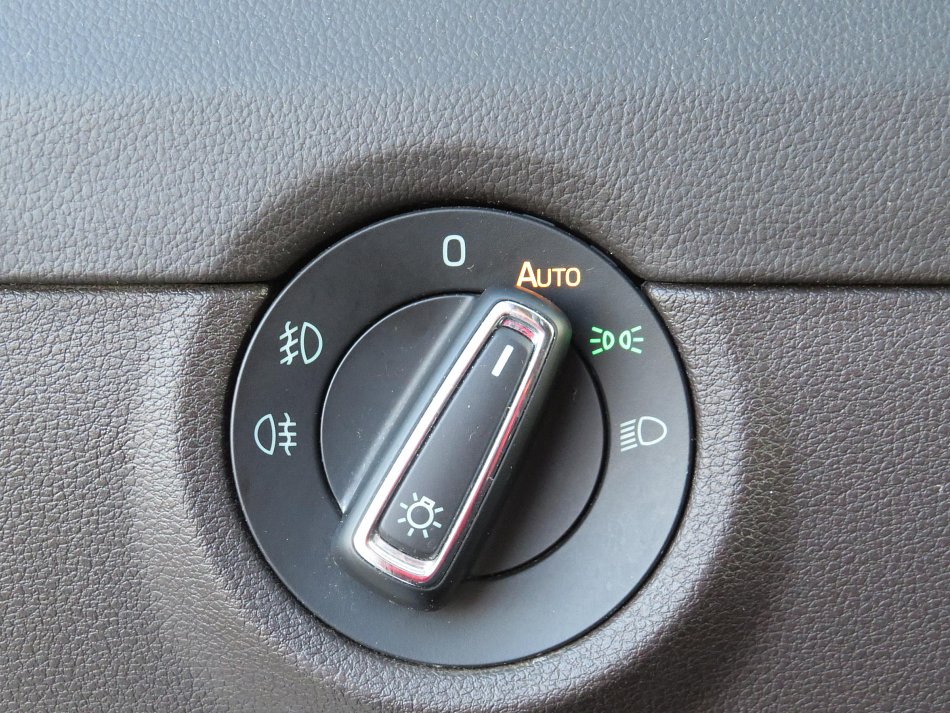 Škoda Octavia III 1.8 TSI L&K