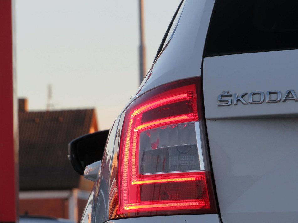 Škoda Octavia III 1.8 TSI L&K