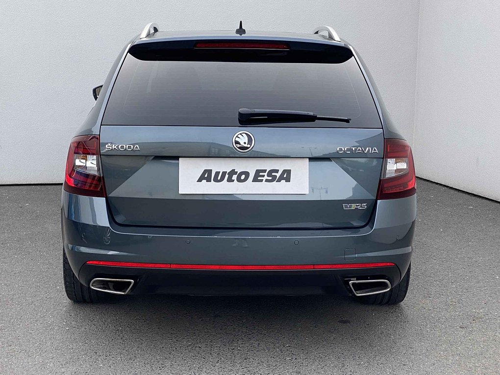 Škoda Octavia III 2.0TDi RS