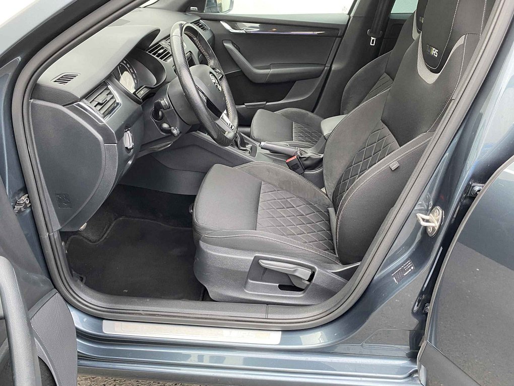 Škoda Octavia III 2.0TDi RS
