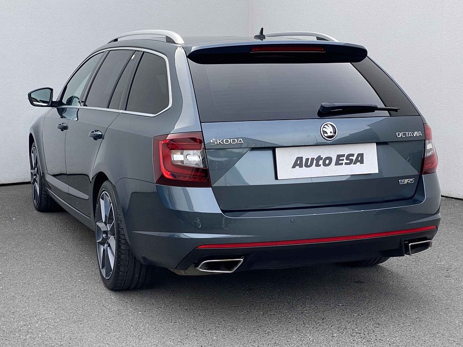 Škoda Octavia III 2.0TDi RS