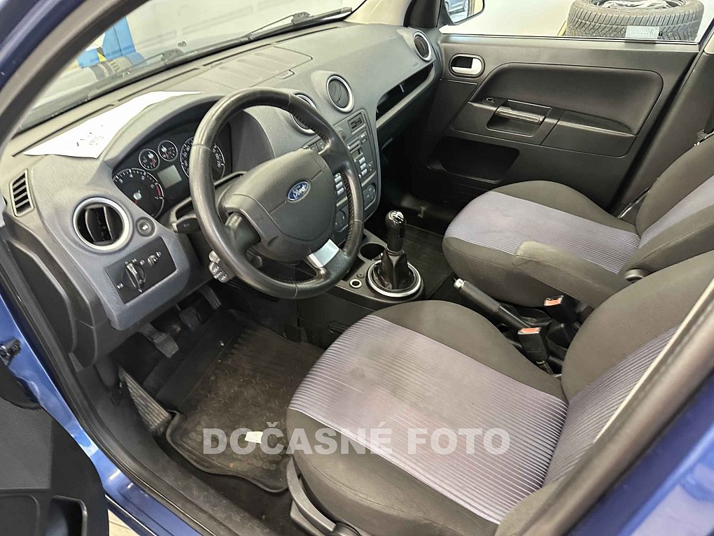 Ford Fusion 1.4i 