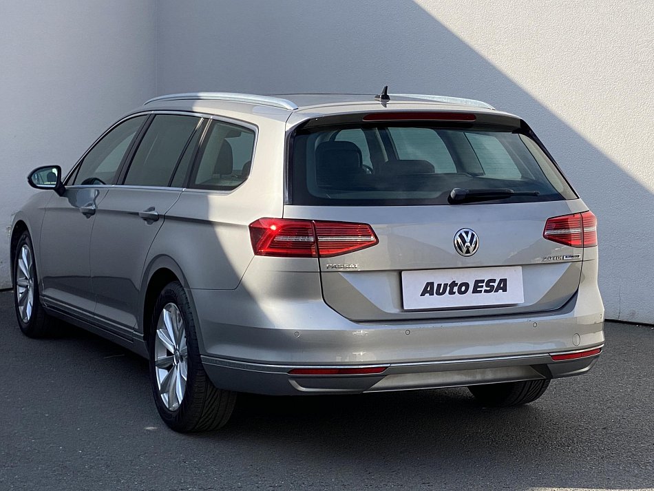 Volkswagen Passat 2.0 TDi Highline