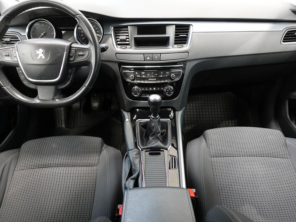 Peugeot 508 2.0 HDi Active SW