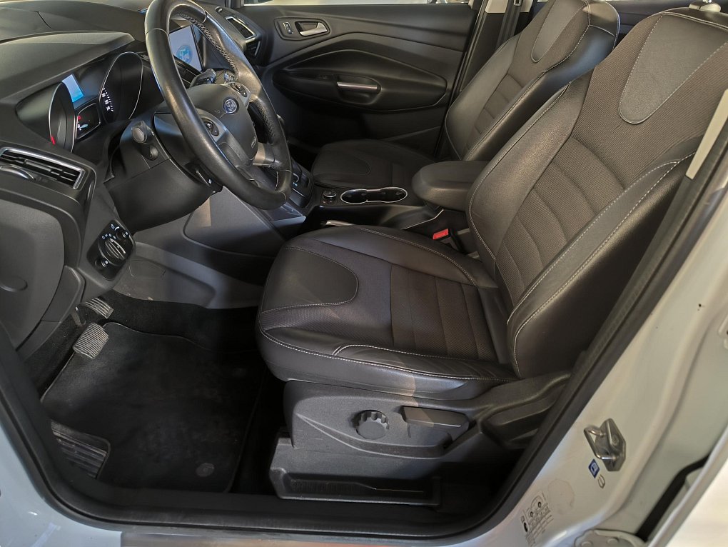 Ford Kuga 2.0 TDCi Titanium AWD