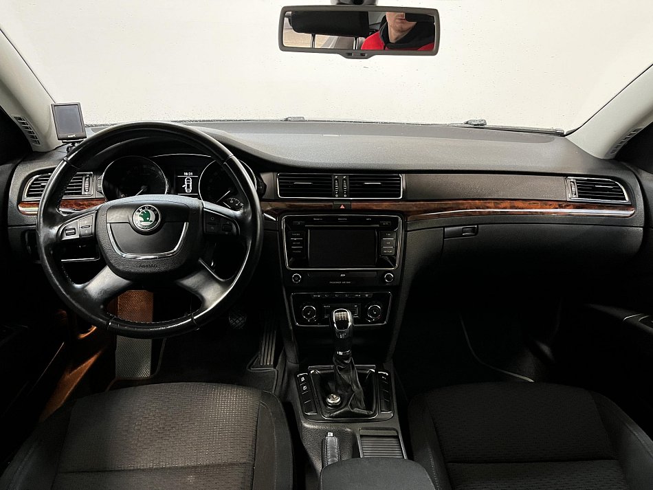 Škoda Superb II 2.0 TDi 