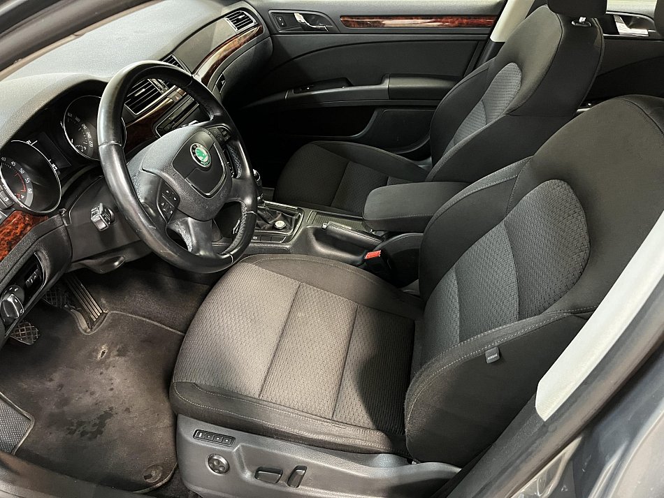 Škoda Superb II 2.0 TDi 