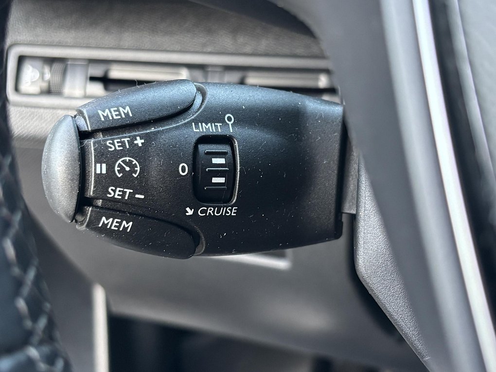 Peugeot 3008 1.5 HDi Active