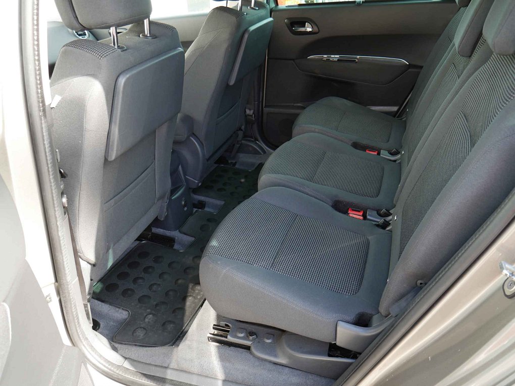 Peugeot 5008 1.6HDi Allure