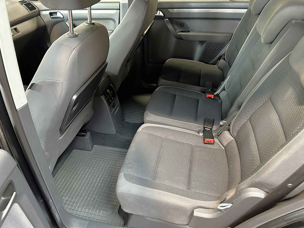 Volkswagen Touran 1.6 TDi 