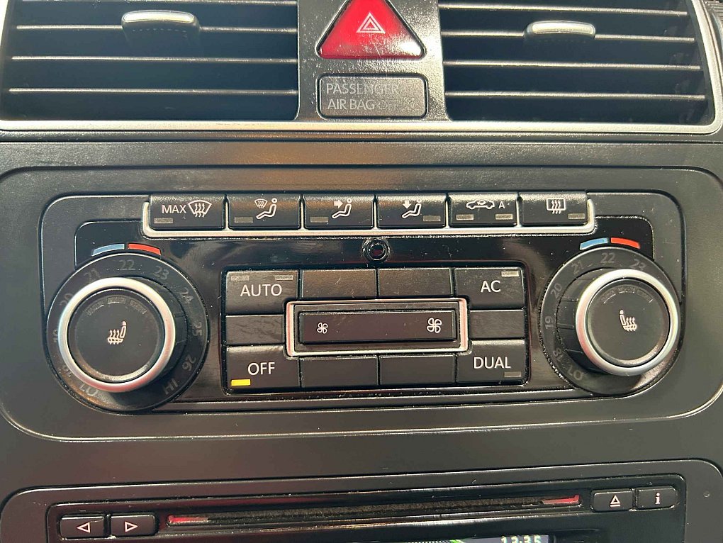 Volkswagen Touran 1.6 TDi 