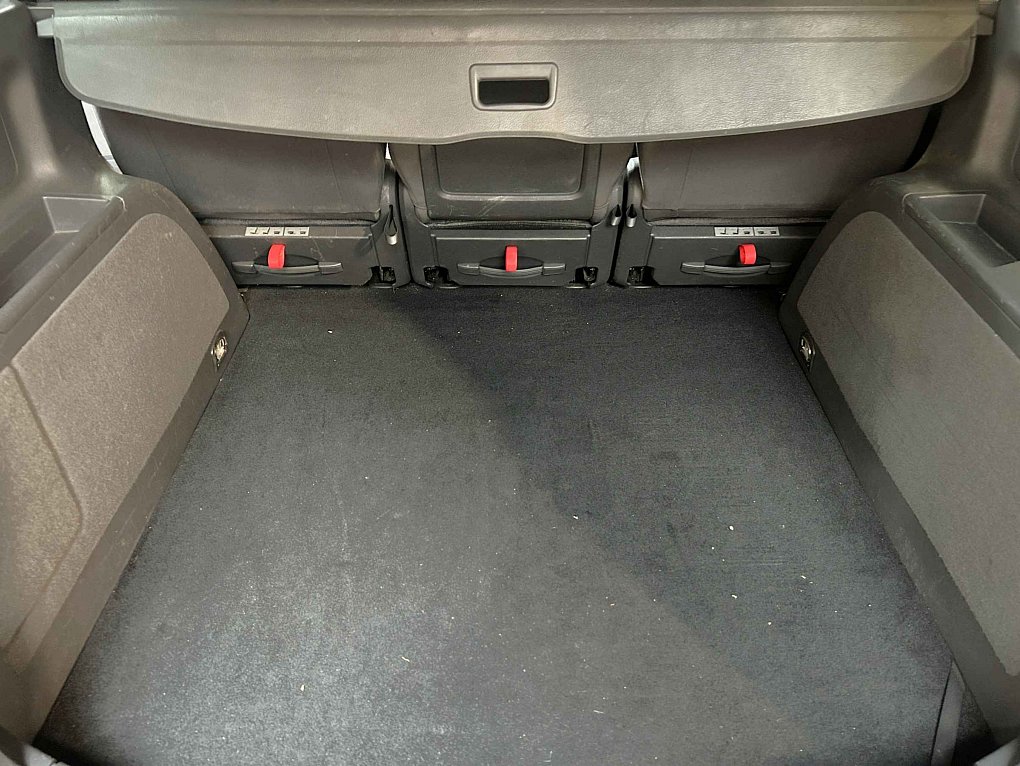Volkswagen Touran 1.6 TDi 