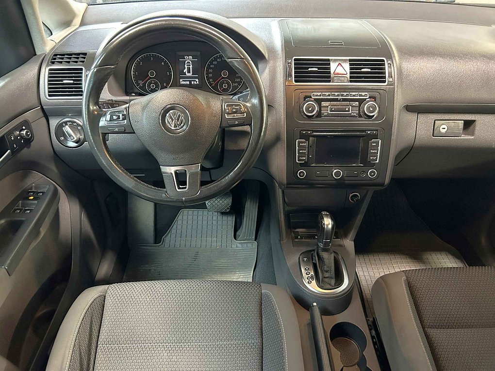 Volkswagen Touran 1.6 TDi 