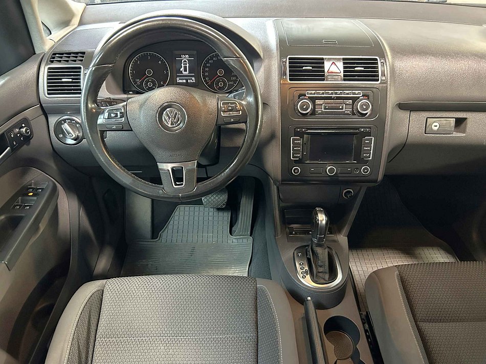 Volkswagen Touran 1.6 TDi 