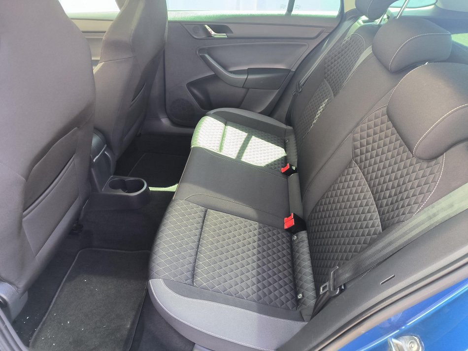 Škoda Rapid 1.2 TSi Sport