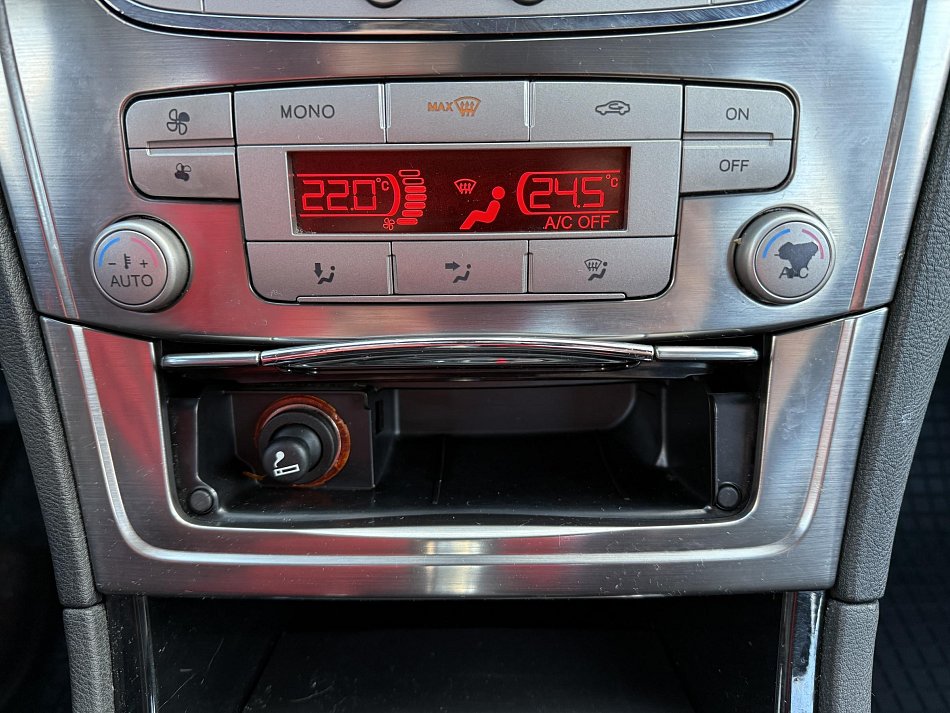 Ford Mondeo 2.0 TDCi 