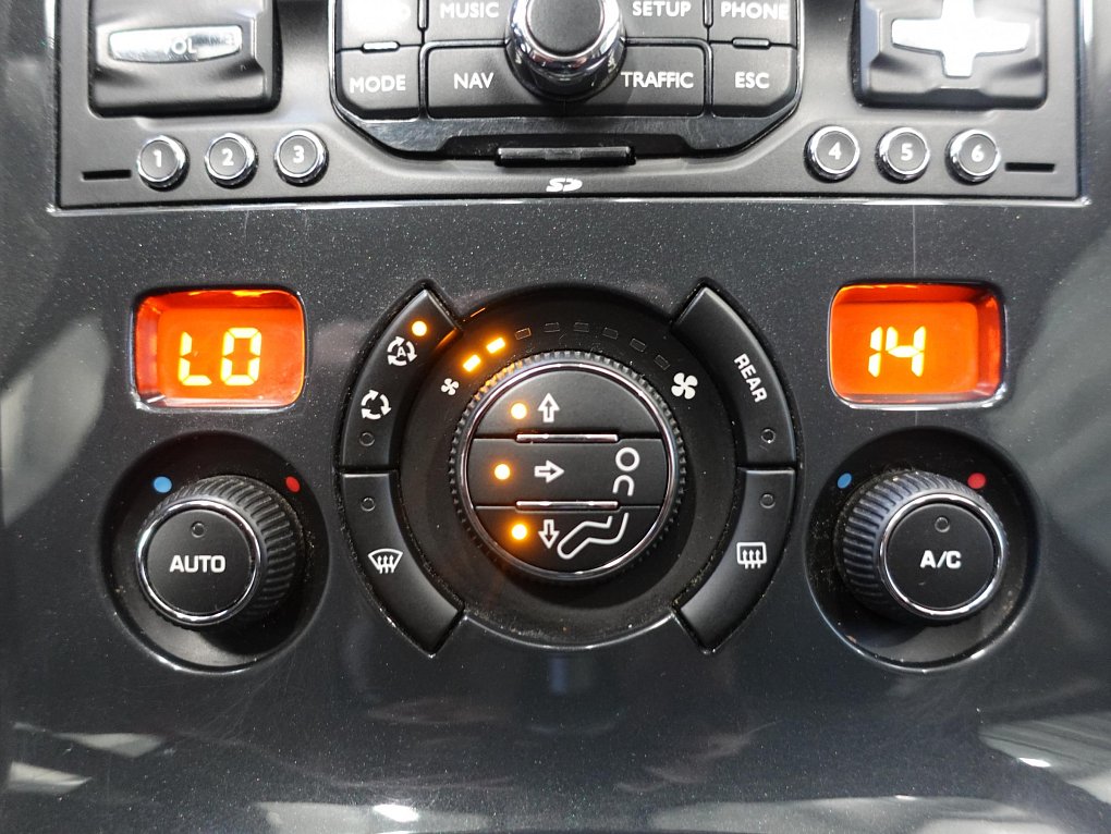 Peugeot 5008 1.6 HDi 