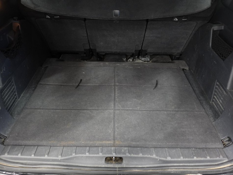 Peugeot 5008 1.6 HDi 