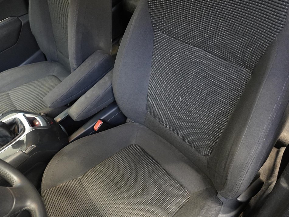 Peugeot 5008 1.6 HDi 