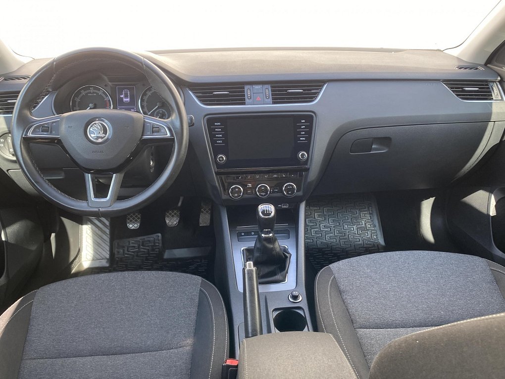 Škoda Octavia III 1.5 TSi Soleil