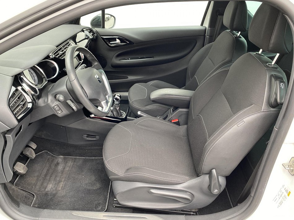 Citroën DS3 1.6 VTi 