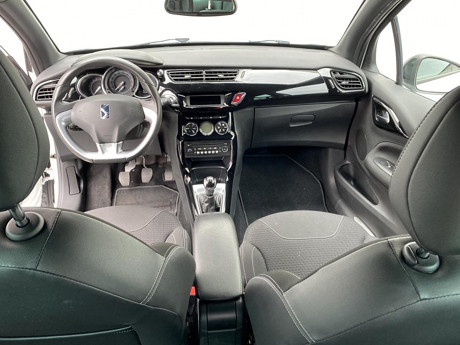Citroën DS3 1.6 VTi 