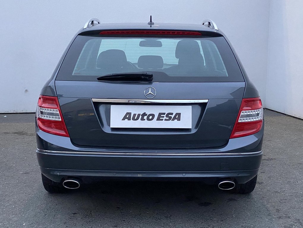 Mercedes-Benz Třída C 3.0i Avantgarde C280
