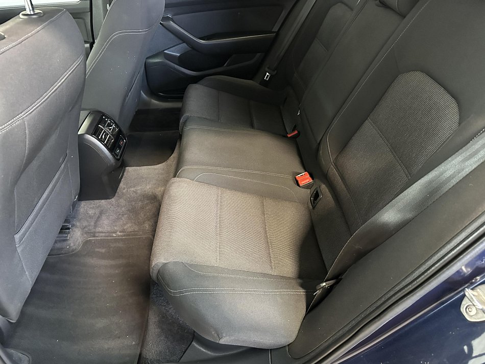 Volkswagen Passat 2.0TDi 