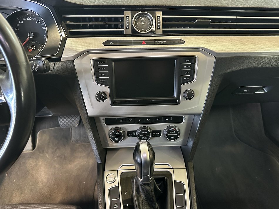 Volkswagen Passat 2.0TDi 