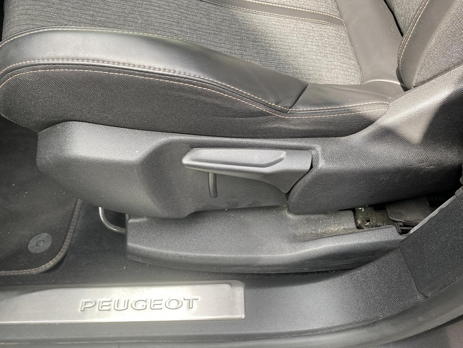 Peugeot 5008 1.5 HDi GT Line