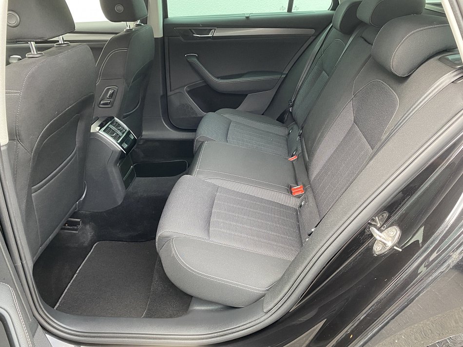 Škoda Superb III 2.0 TDi Style