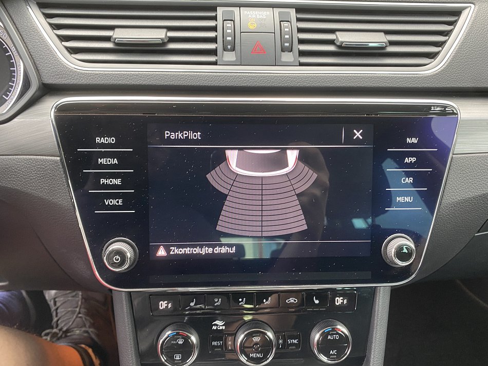 Škoda Superb III 2.0 TDi Style