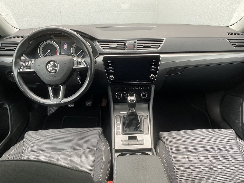 Škoda Superb III 2.0 TDi Style