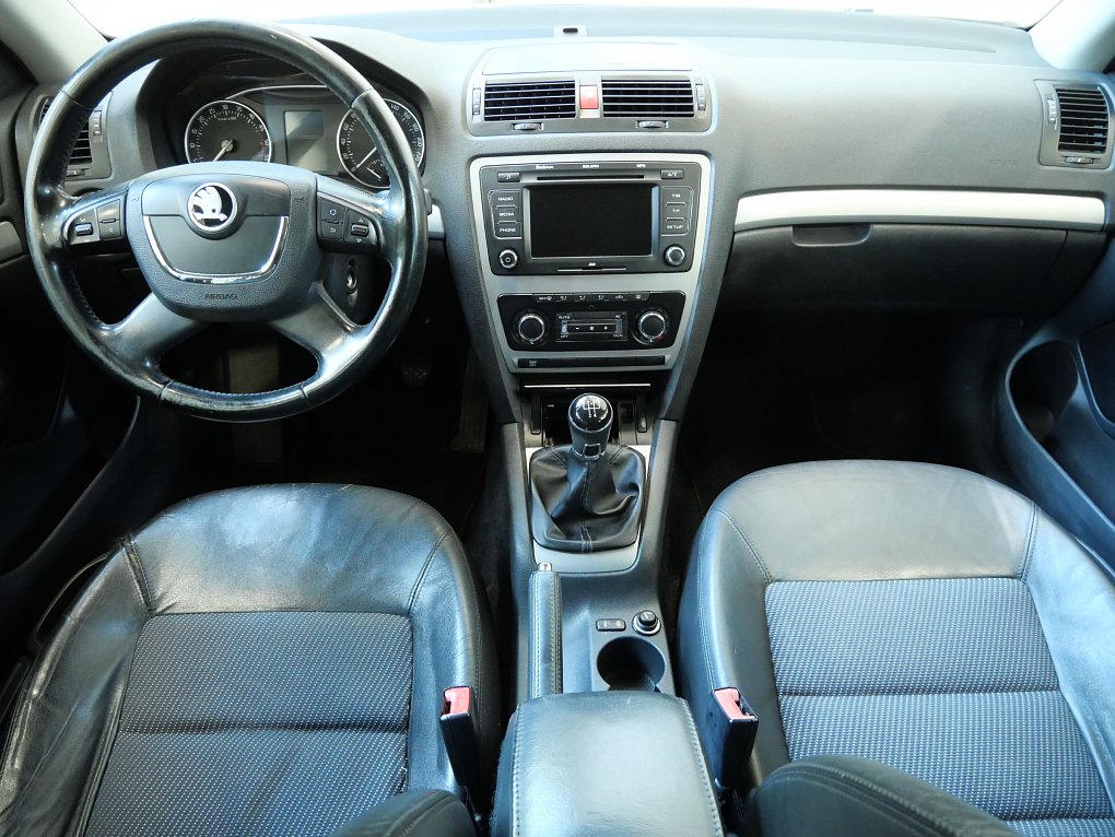 Škoda Octavia II 1.9tdi Elegance