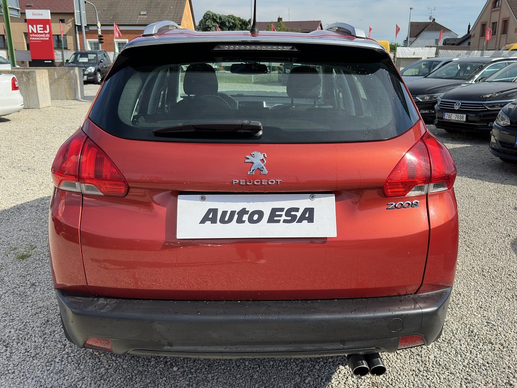 Peugeot 2008 1.6 VTI 