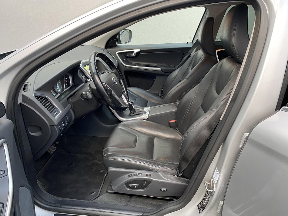 Volvo XC60 2.0 D4 Summum