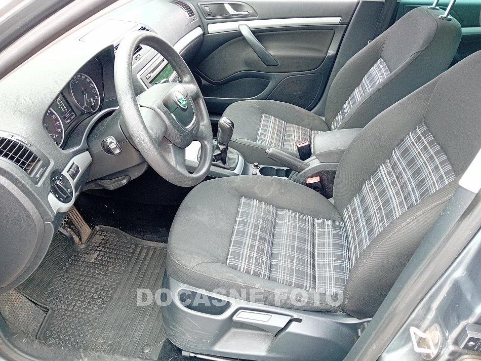 Škoda Octavia II 1.6 TDi Style