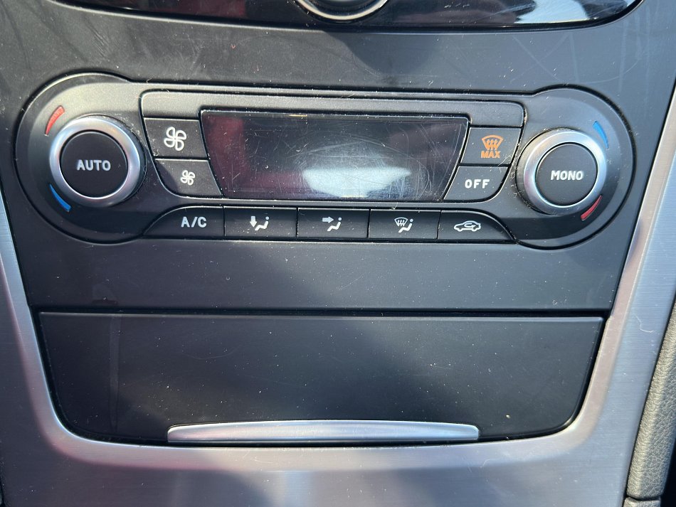 Ford Mondeo 2.0 TDCi 