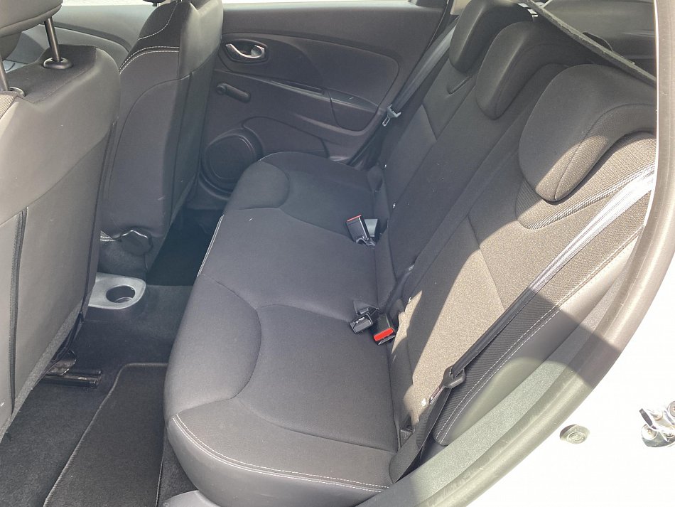 Renault Clio 1.1i 