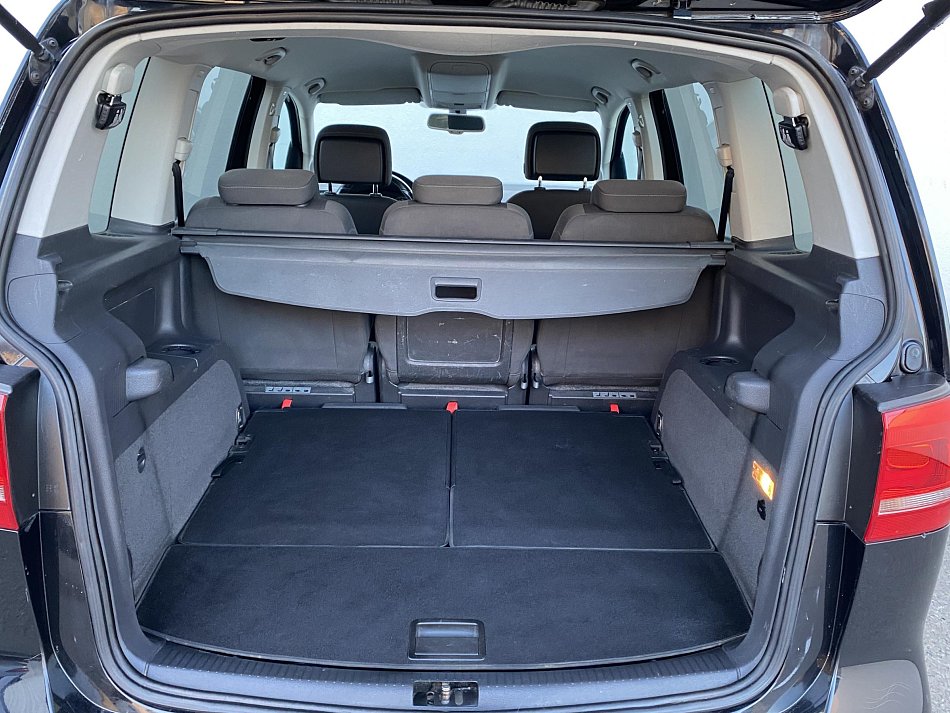 Volkswagen Touran 2.0 TDi Comfort