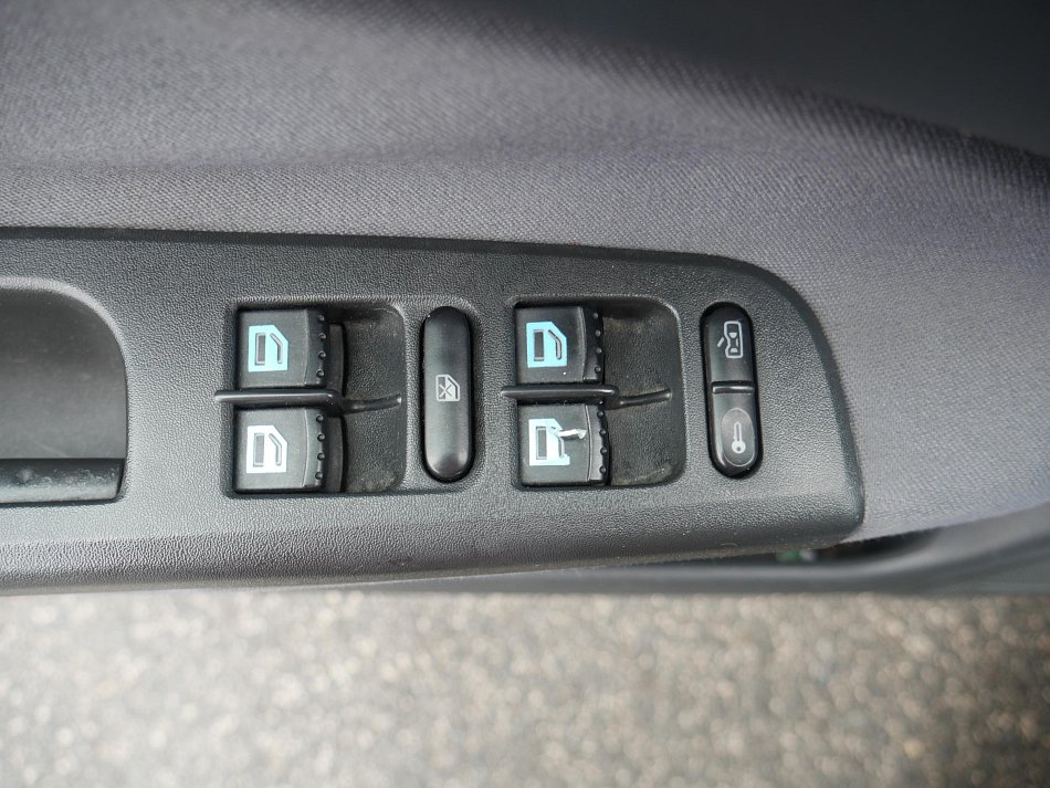 Škoda Octavia 1.6 MPI 