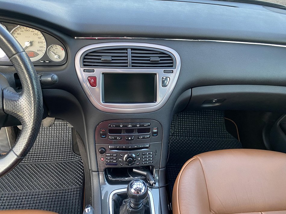Peugeot 607 2.2 HDi 