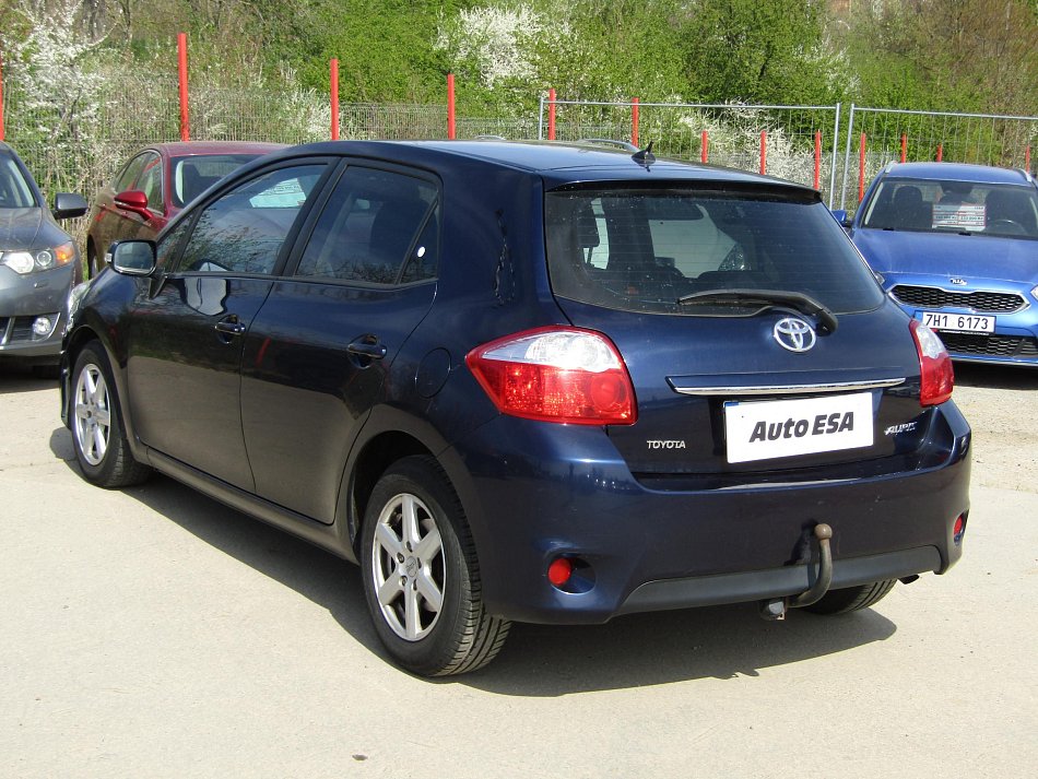 Toyota Auris 1.4 D-4D 