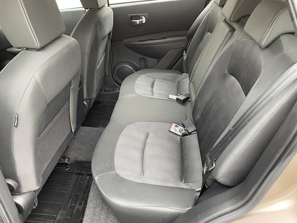 Nissan Qashqai 1.6i Acenta 4x2