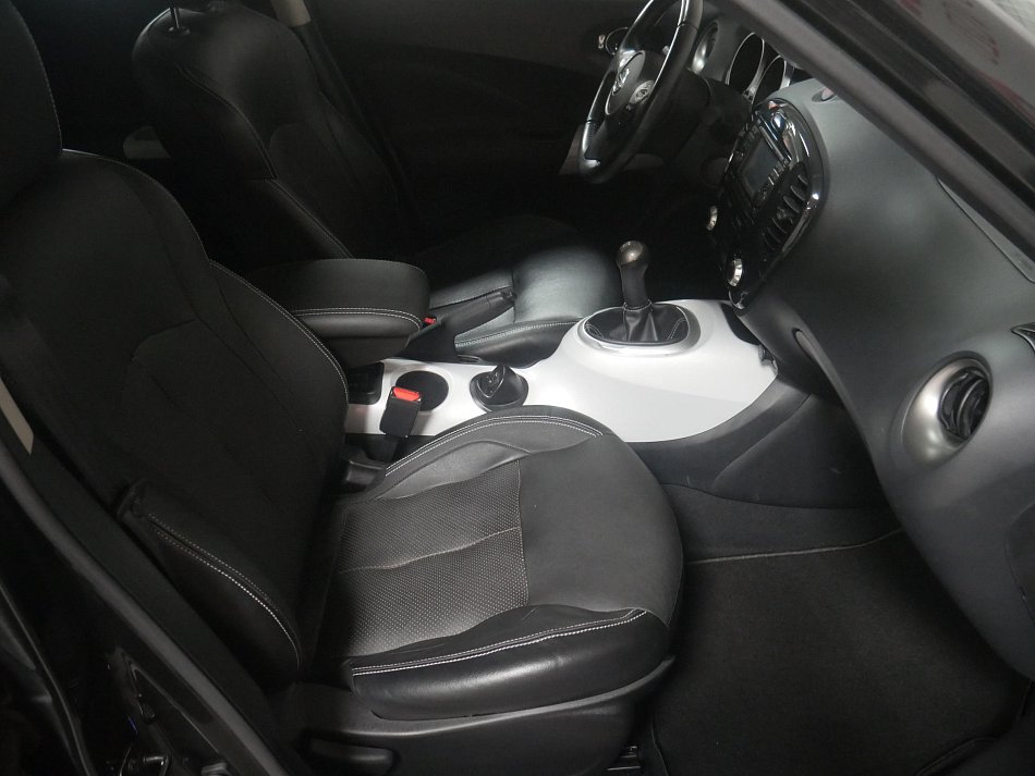 Nissan Juke 1.6i 