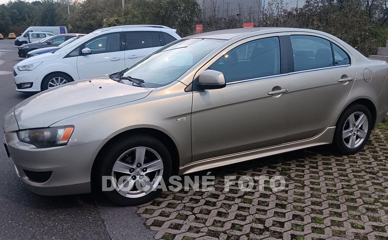 Mitsubishi Lancer 2.0D 