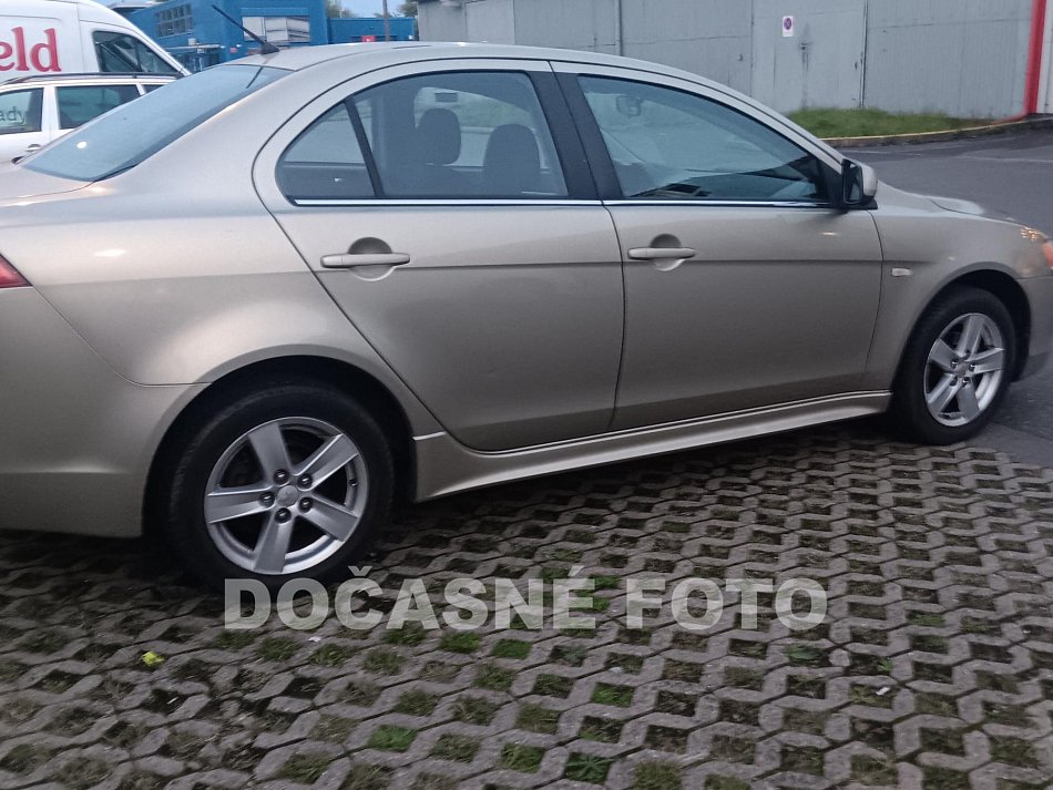 Mitsubishi Lancer 2.0D 